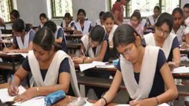 Bihar Board Exam 2024: बिहार बोर्ड की इंटर परीक्षा जारी, आज होगा मैथ्स का पेपर