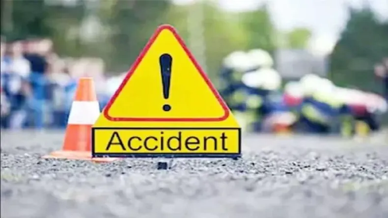 Accident: औरंगाबाद में सड़क हादसा, ट्रक और टेंपो के बीच टक्कर, 2 की मौत